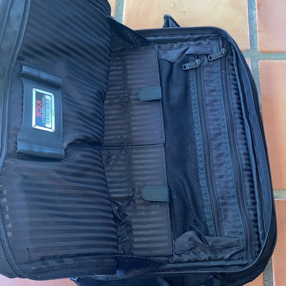 Tumi Safecase Deluxe Organizer Computer Brief